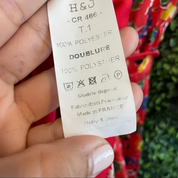 Holly & Joey Floral Red Dress - Picture 4 of 9